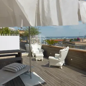 https://casa-palmira-la-spezia.hotelitalianriviera.com