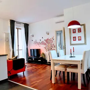 Appartement The Red In With Free Parking, Florence
